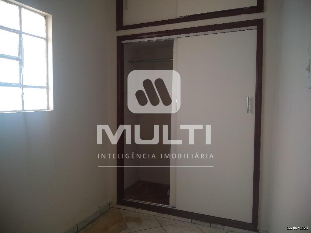 Casa, 5 quartos, 260 m² - Foto 8