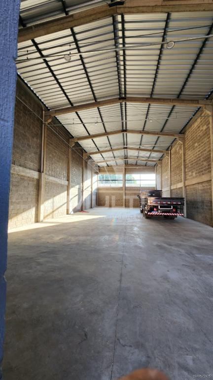 Casa, 1 quarto, 337 m² - Foto 1