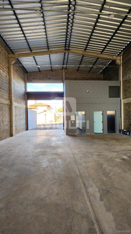 Casa, 1 quarto, 337 m² - Foto 3