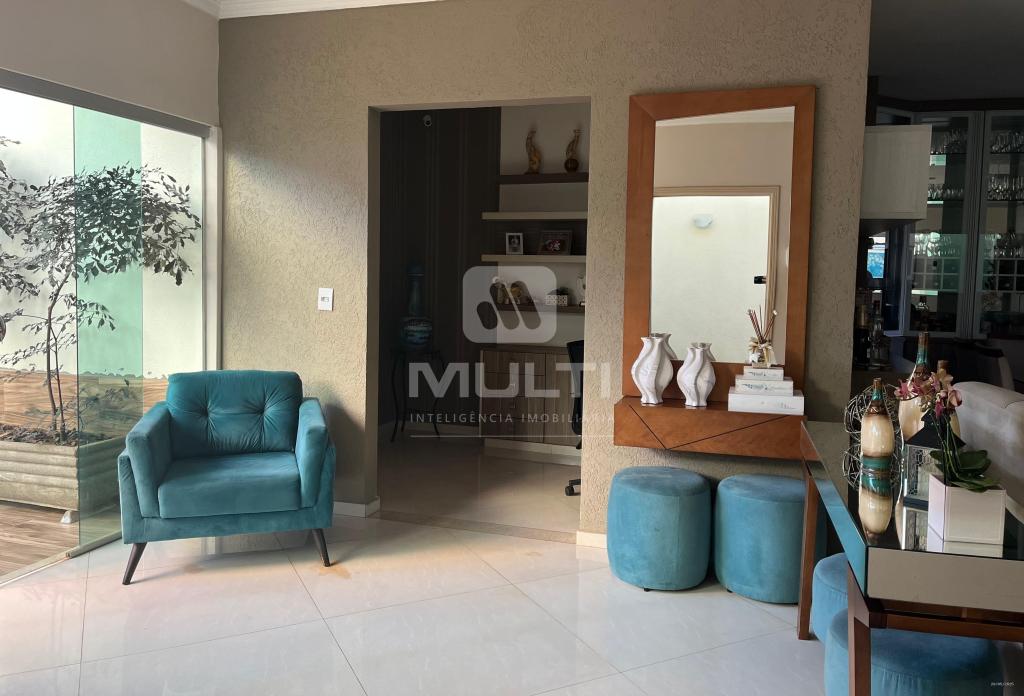 Casa, 7 quartos, 730 m² - Foto 4