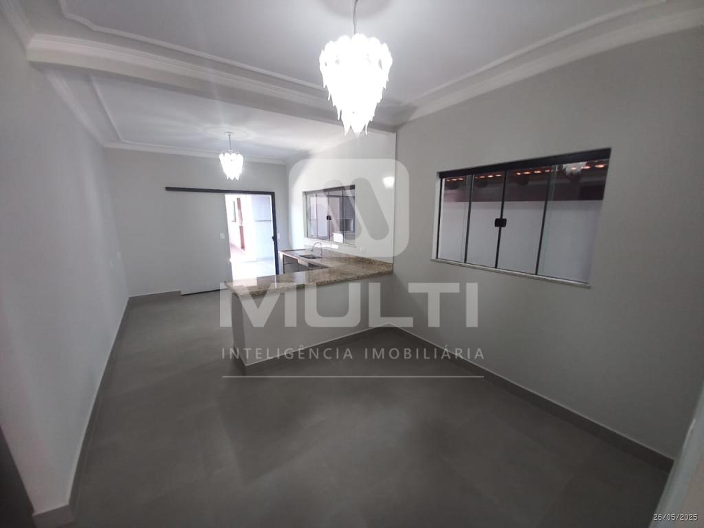 Casa à venda com 4 quartos, 250m² - Foto 17