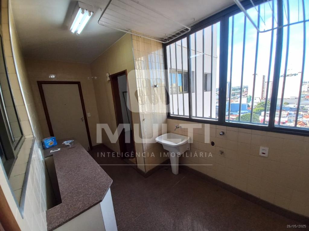Apartamento à venda com 3 quartos, 166m² - Foto 15