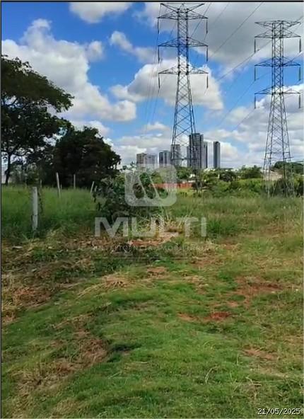 Terreno à venda com 1 quarto, 1m² - Foto 1