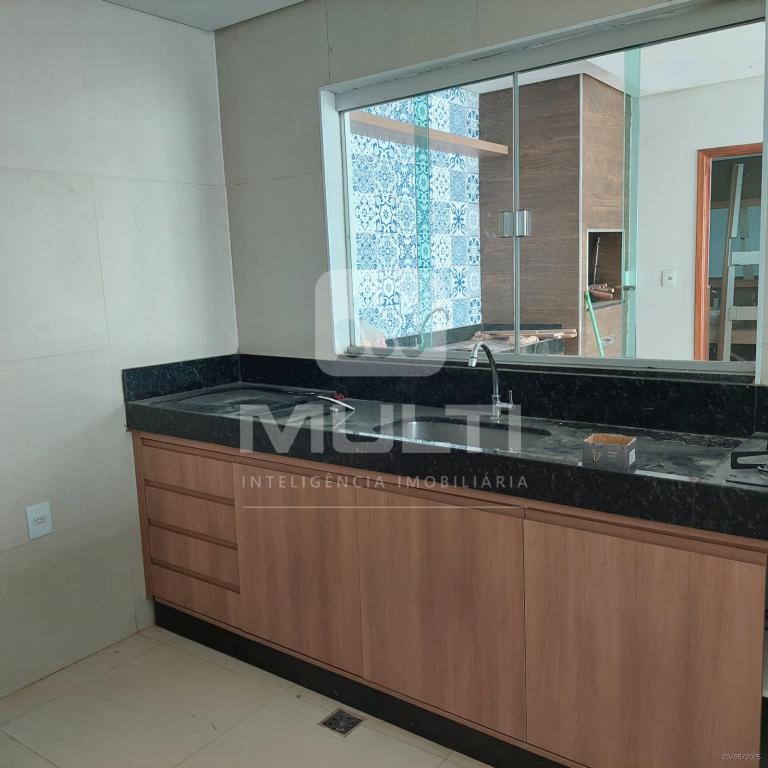 Casa, 5 quartos, 200 m² - Foto 9