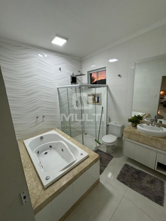 Casa, 4 quartos, 285 m² - Foto 6