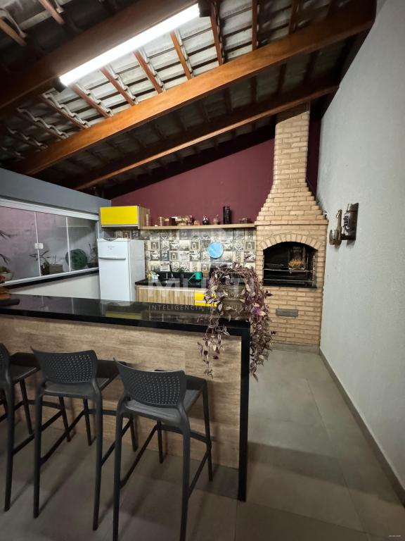 Casa, 4 quartos, 285 m² - Foto 9