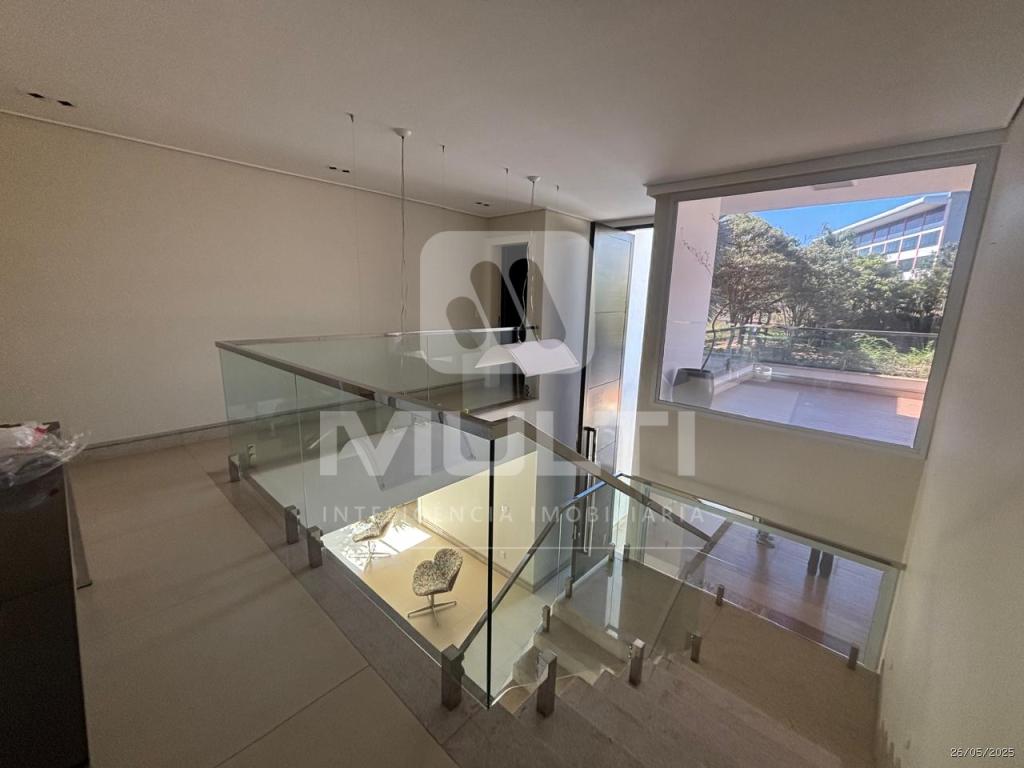 Casa de Condomínio à venda com 4 quartos, 425m² - Foto 15