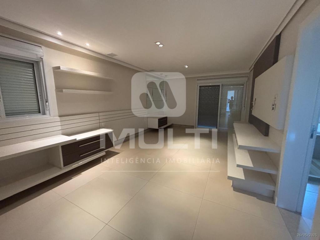 Casa de Condomínio à venda com 4 quartos, 425m² - Foto 18