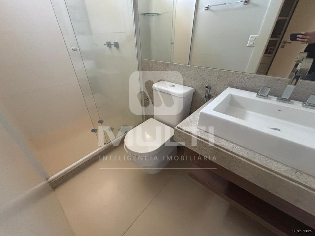 Casa de Condomínio à venda com 4 quartos, 425m² - Foto 31