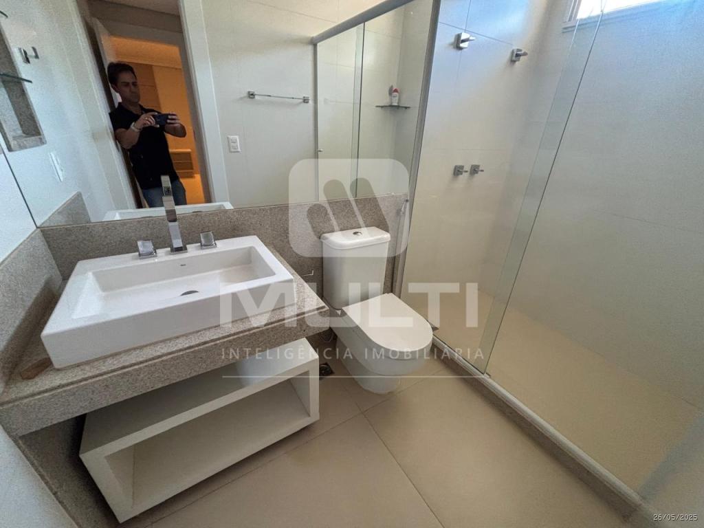 Casa de Condomínio à venda com 4 quartos, 425m² - Foto 32