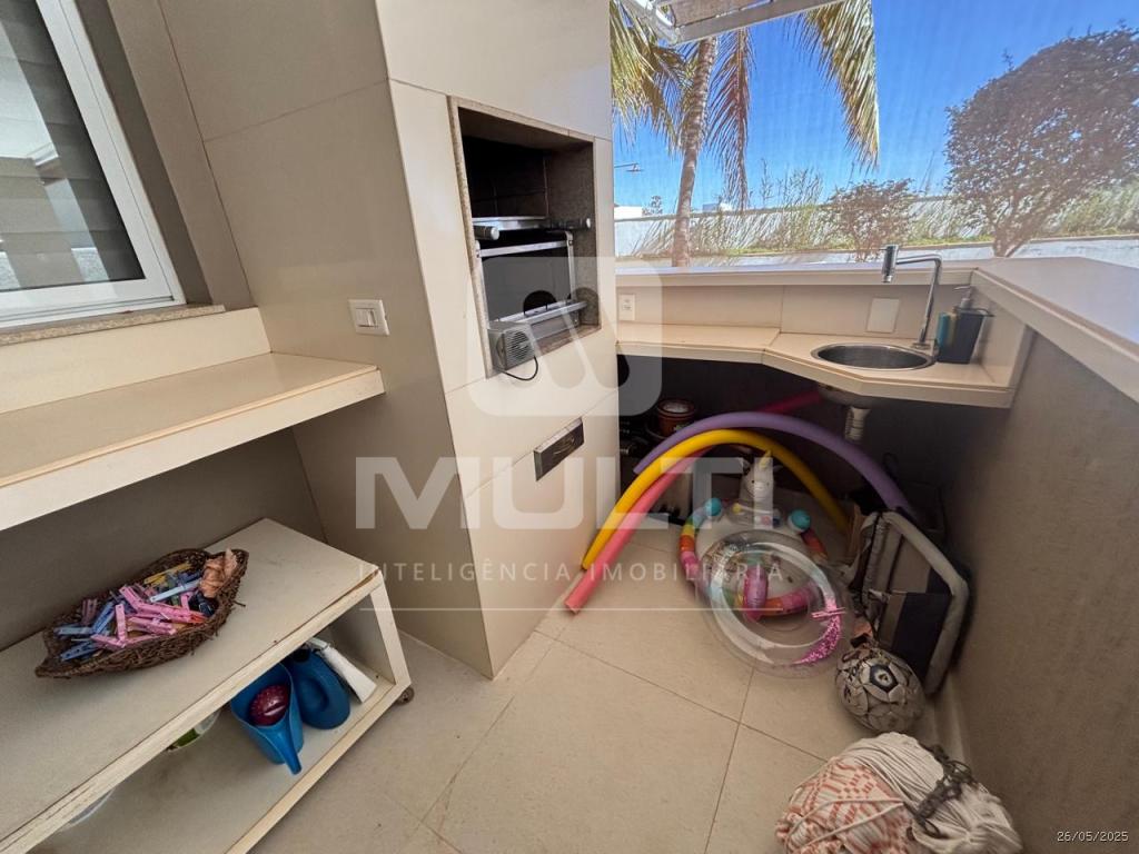 Casa de Condomínio à venda com 4 quartos, 425m² - Foto 37