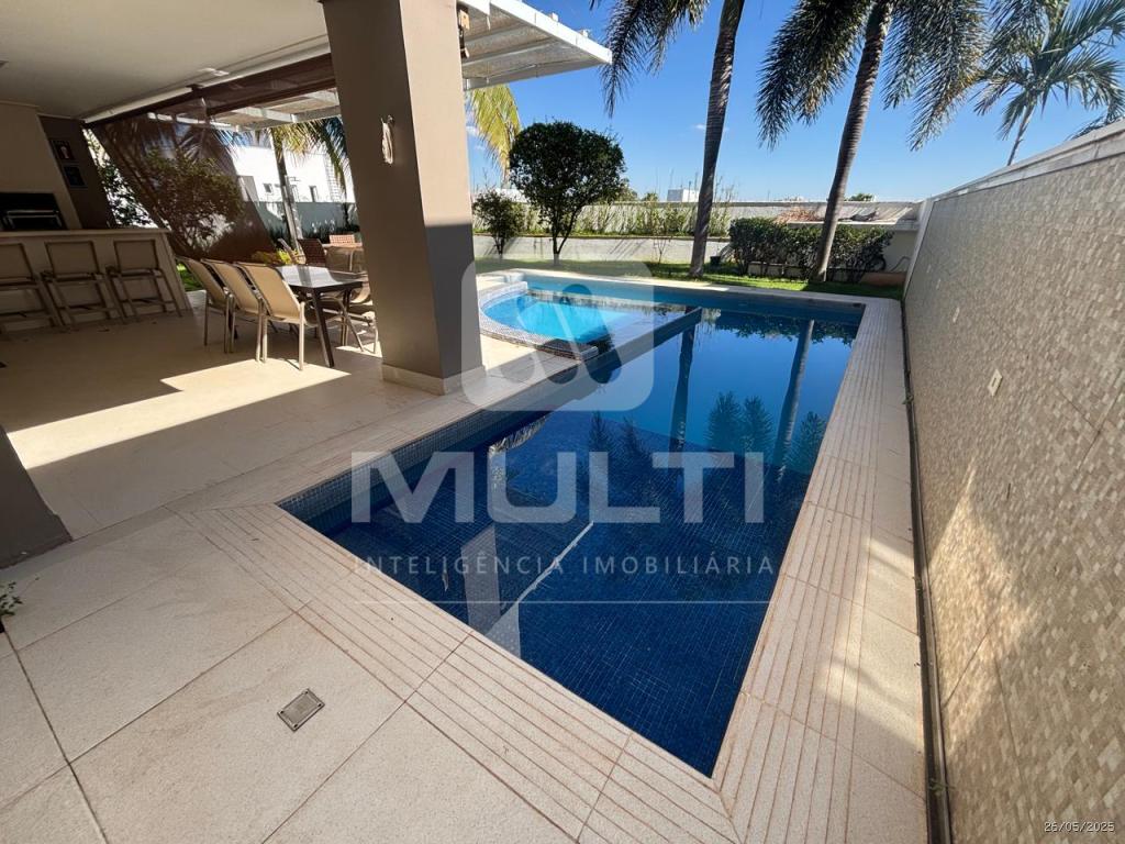 Casa de Condomínio à venda com 4 quartos, 425m² - Foto 38