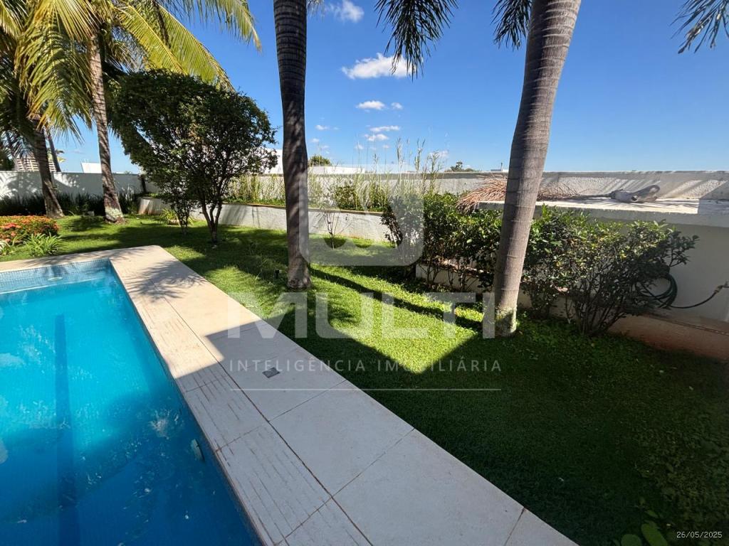 Casa de Condomínio à venda com 4 quartos, 425m² - Foto 39