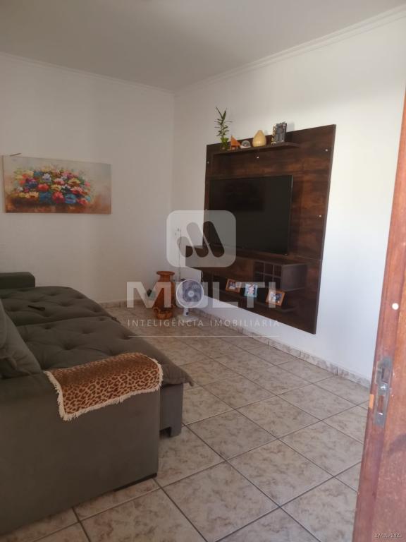 Casa, 3 quartos, 292 m² - Foto 1