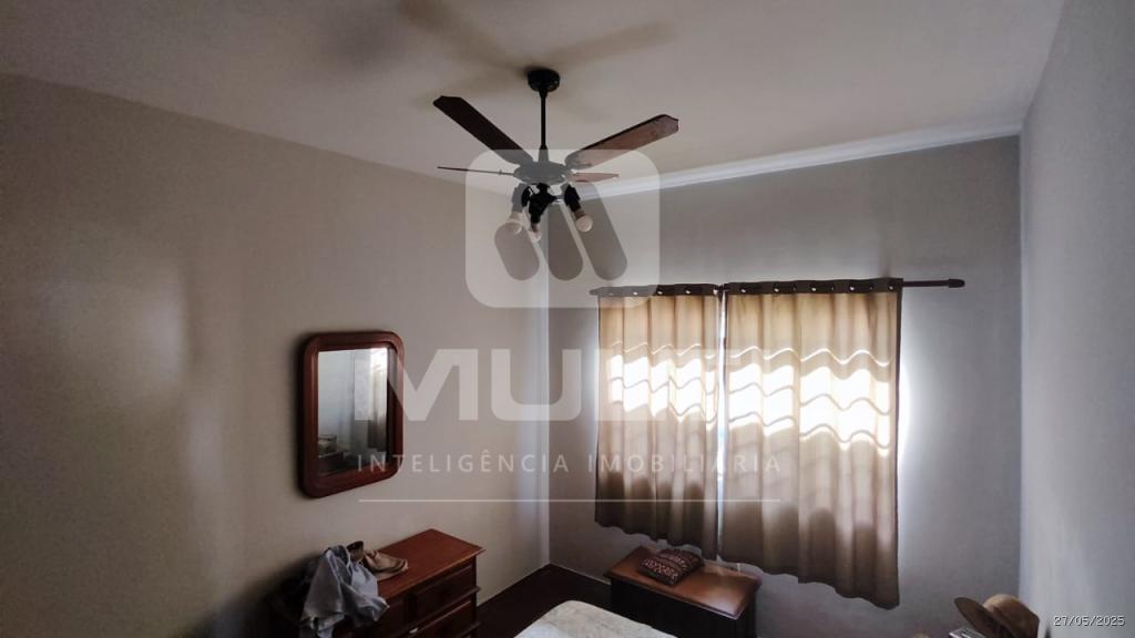 Casa, 4 quartos, 250 m² - Foto 4