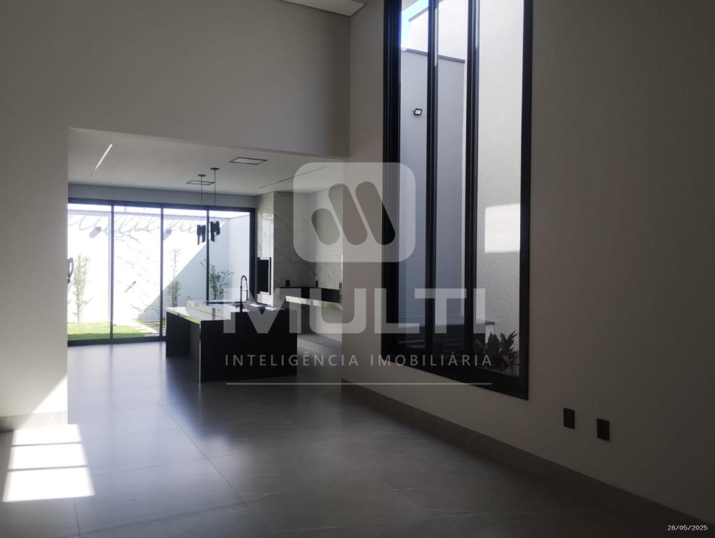 Casa, 3 quartos, 250 m² - Foto 4