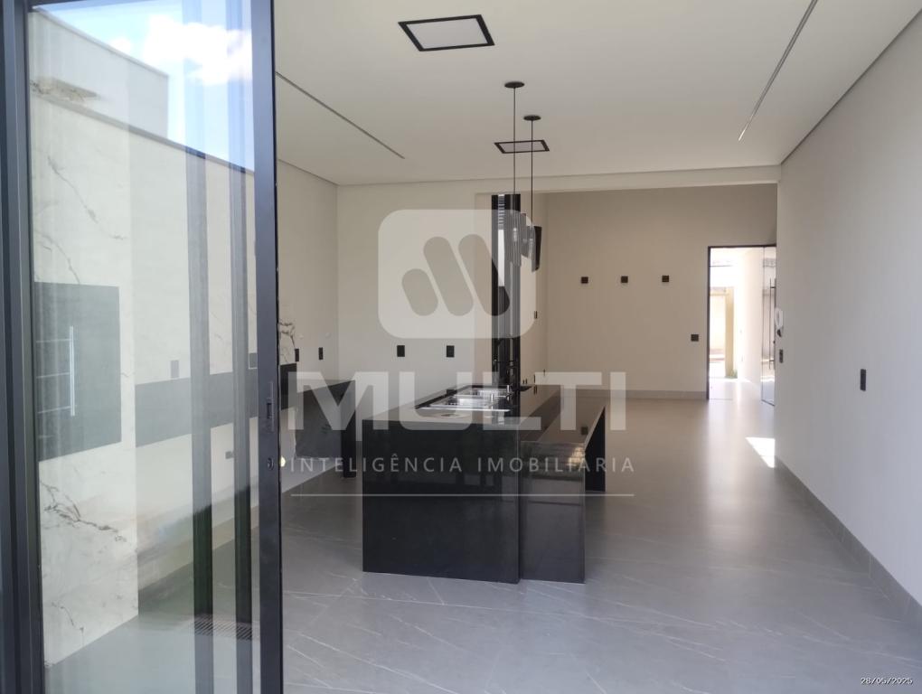 Casa, 3 quartos, 250 m² - Foto 9