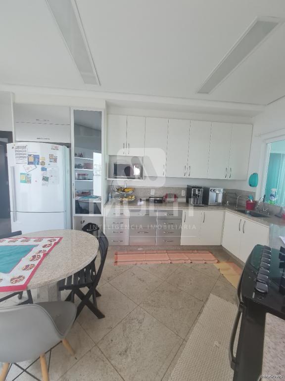 Casa à venda com 5 quartos, 297m² - Foto 5