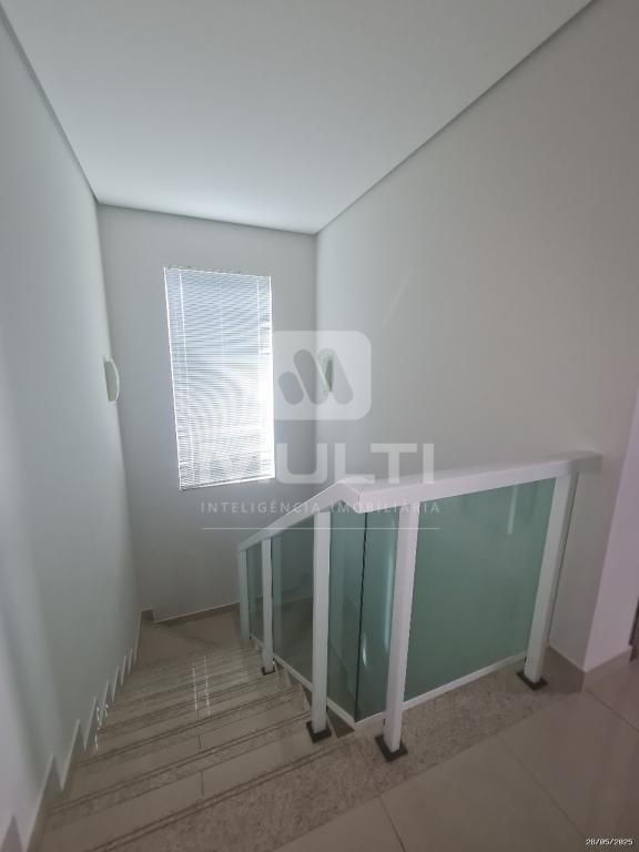 Casa à venda com 5 quartos, 297m² - Foto 7