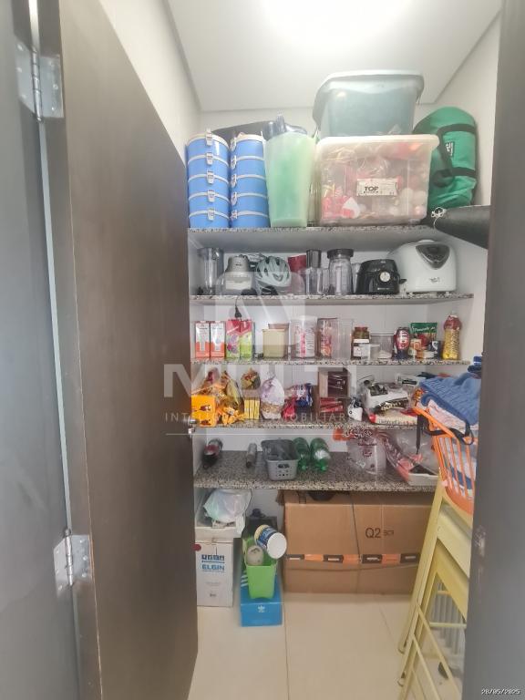 Casa à venda com 5 quartos, 297m² - Foto 12