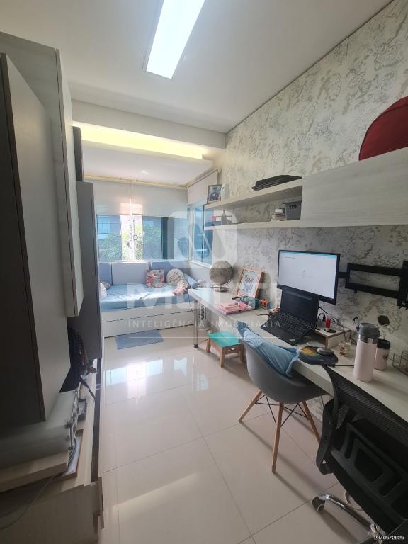 Casa à venda com 5 quartos, 297m² - Foto 13