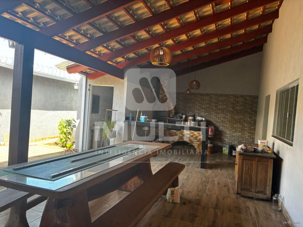 Casa, 3 quartos, 245 m² - Foto 8