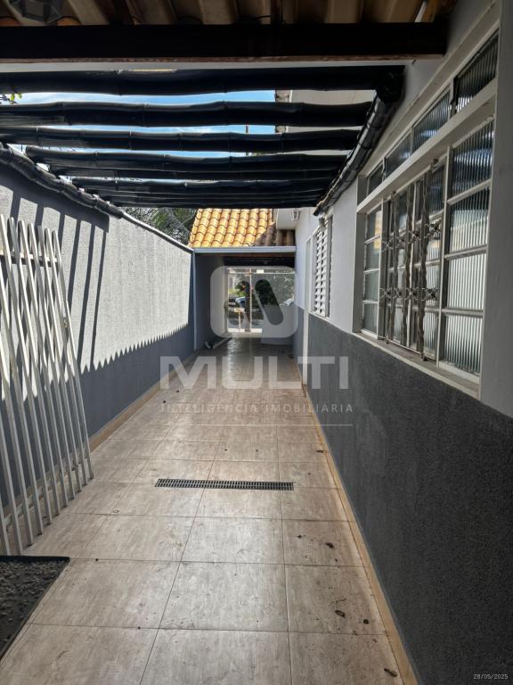 Casa, 3 quartos, 245 m² - Foto 11