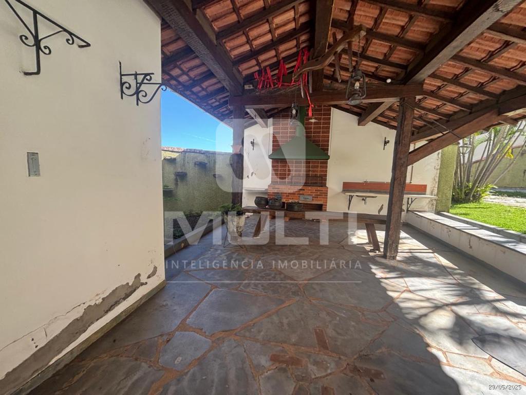 Casa à venda com 3 quartos, 351m² - Foto 14