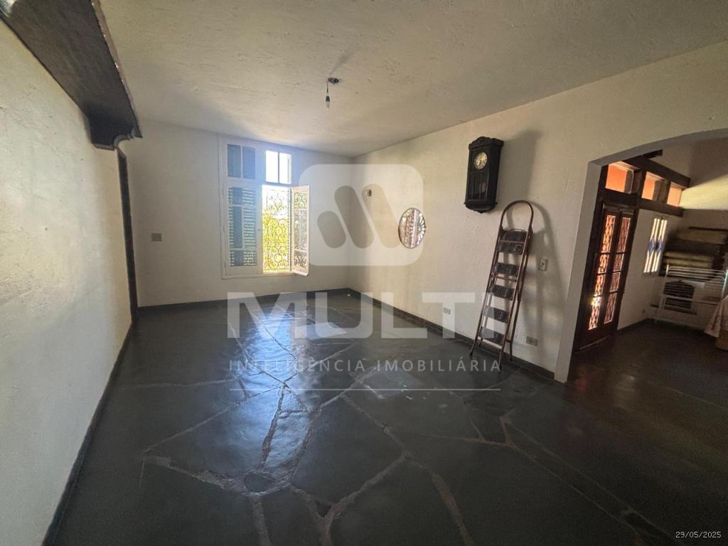 Casa à venda com 3 quartos, 351m² - Foto 24
