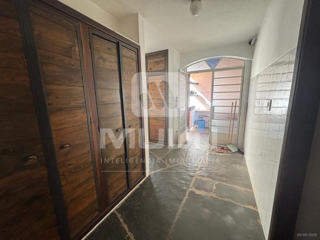 Casa à venda com 3 quartos, 351m² - Foto 41