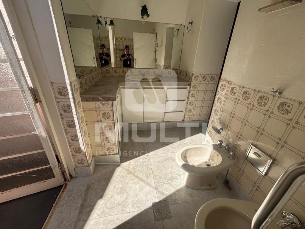 Casa à venda com 3 quartos, 351m² - Foto 49