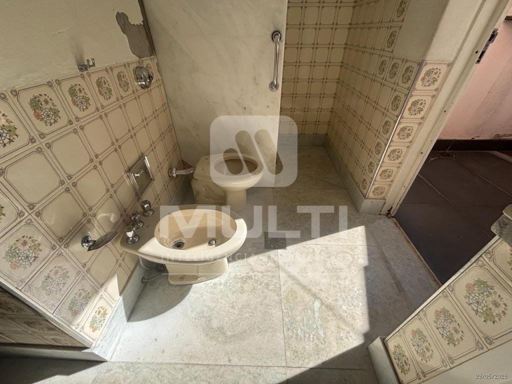 Casa à venda com 3 quartos, 351m² - Foto 50