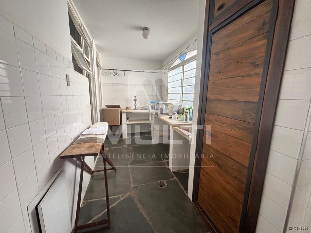 Casa à venda com 3 quartos, 351m² - Foto 53