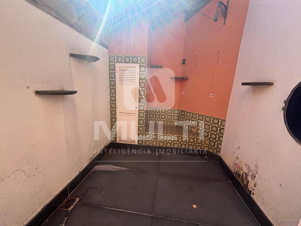 Casa à venda com 3 quartos, 351m² - Foto 58
