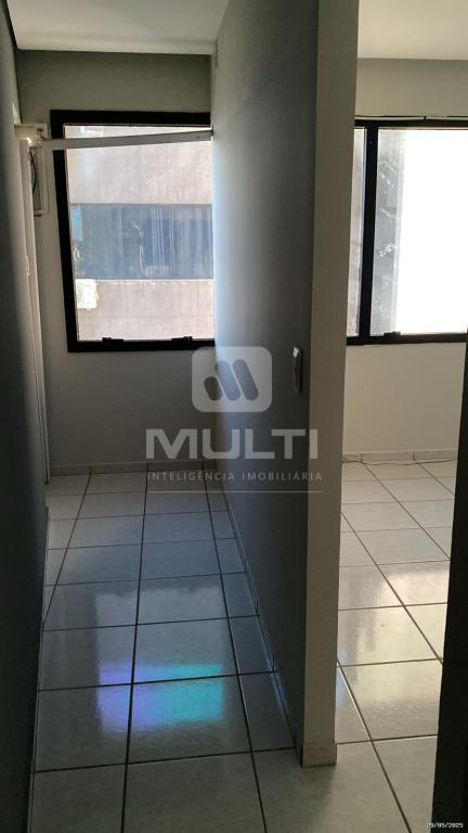 Conjunto Comercial-Sala à venda com 1 quarto, 39m² - Foto 9