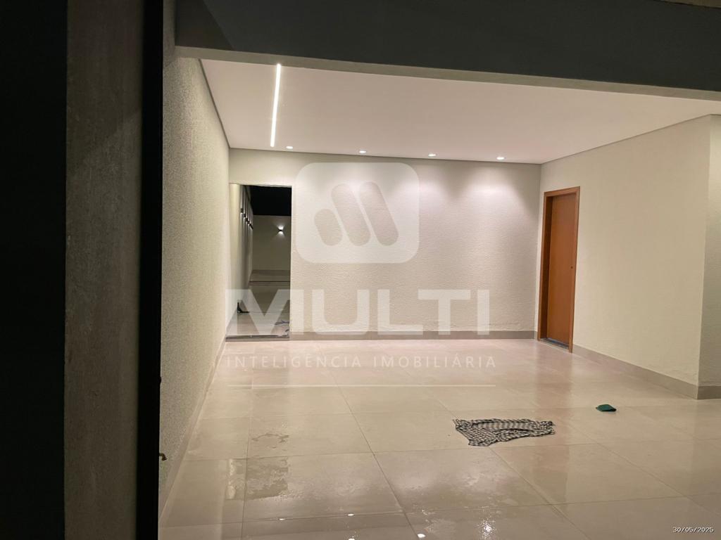 Casa, 3 quartos, 250 m² - Foto 3