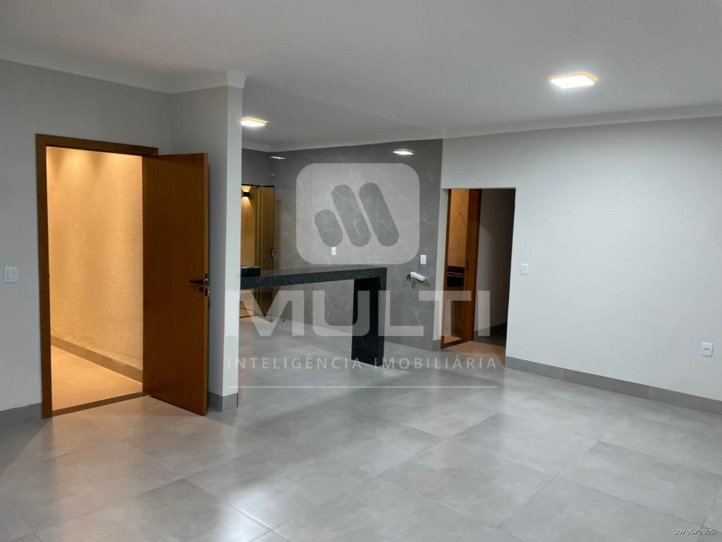Casa, 3 quartos, 250 m² - Foto 7