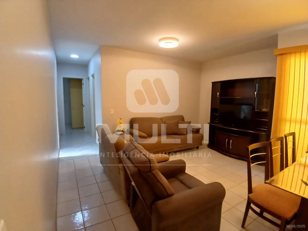 Apartamento à venda com 3 quartos, 70m² - Foto 3