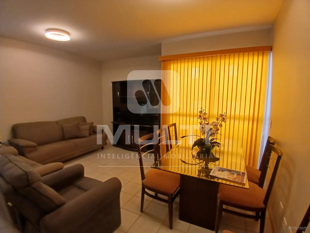 Apartamento à venda com 3 quartos, 70m² - Foto 4