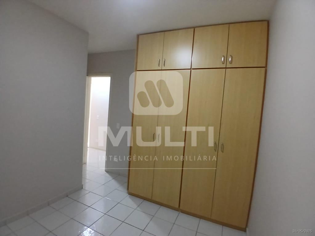 Apartamento à venda com 3 quartos, 70m² - Foto 15