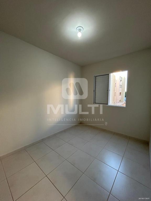 Apartamento à venda com 2 quartos, 45m² - Foto 5