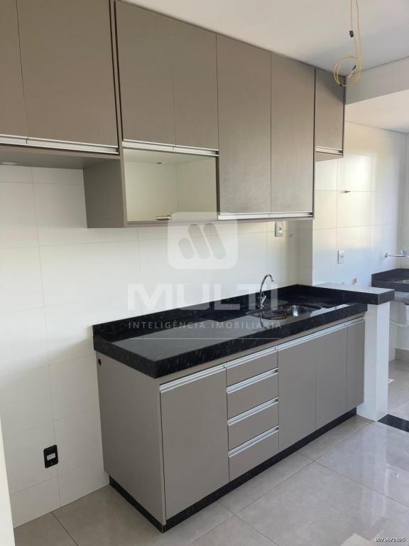 Apartamento à venda com 3 quartos, 80m² - Foto 5