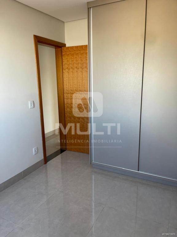 Apartamento à venda com 3 quartos, 80m² - Foto 11