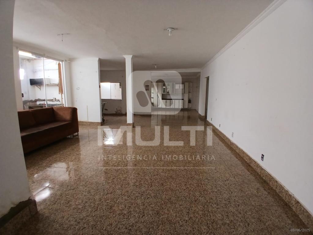 Casa, 3 quartos, 221 m² - Foto 5