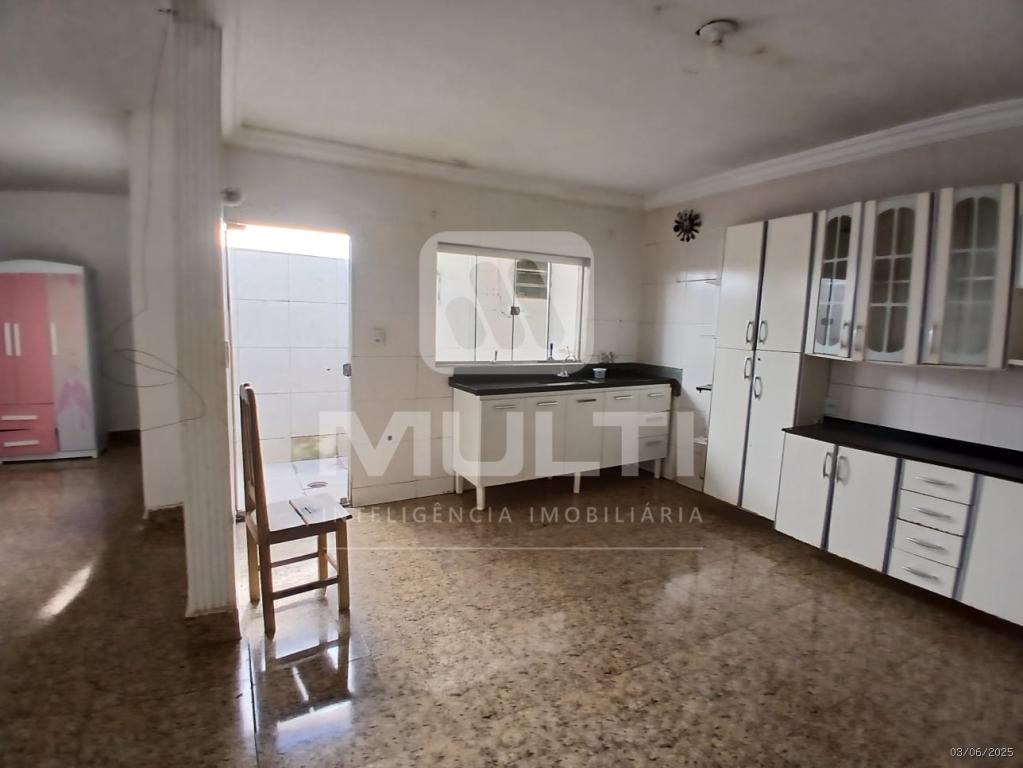 Casa, 3 quartos, 221 m² - Foto 13