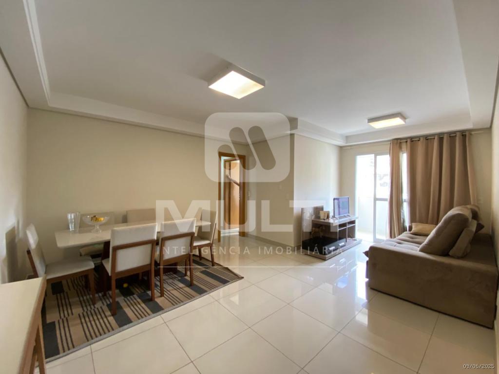 Apartamento à venda com 3 quartos, 93m² - Foto 7