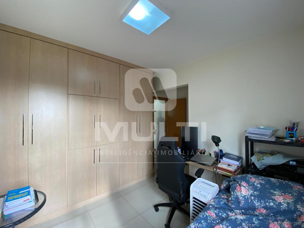Apartamento à venda com 3 quartos, 93m² - Foto 22