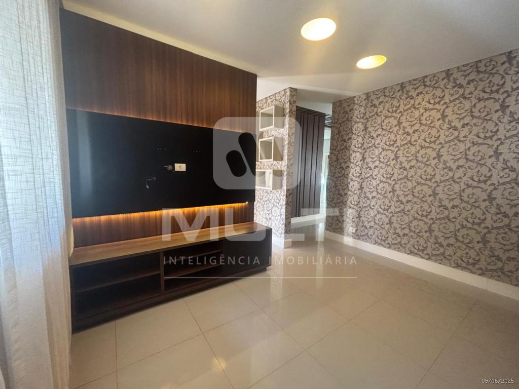 Casa à venda com 3 quartos, 200m² - Foto 5
