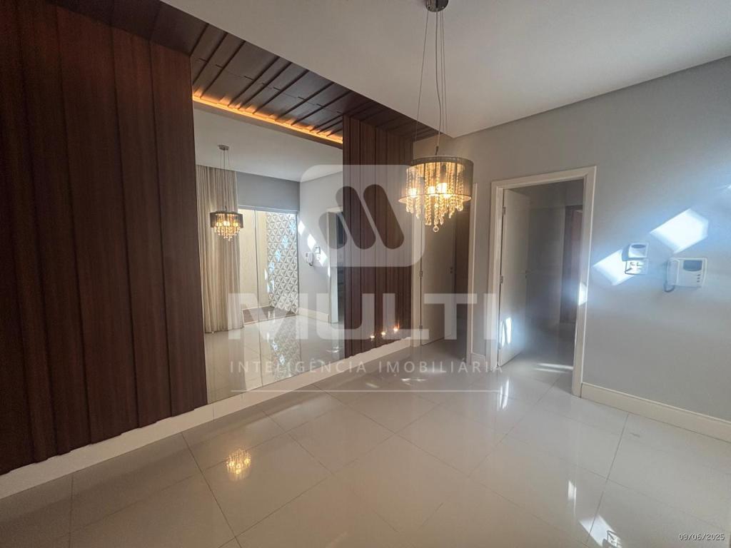 Casa à venda com 3 quartos, 200m² - Foto 8
