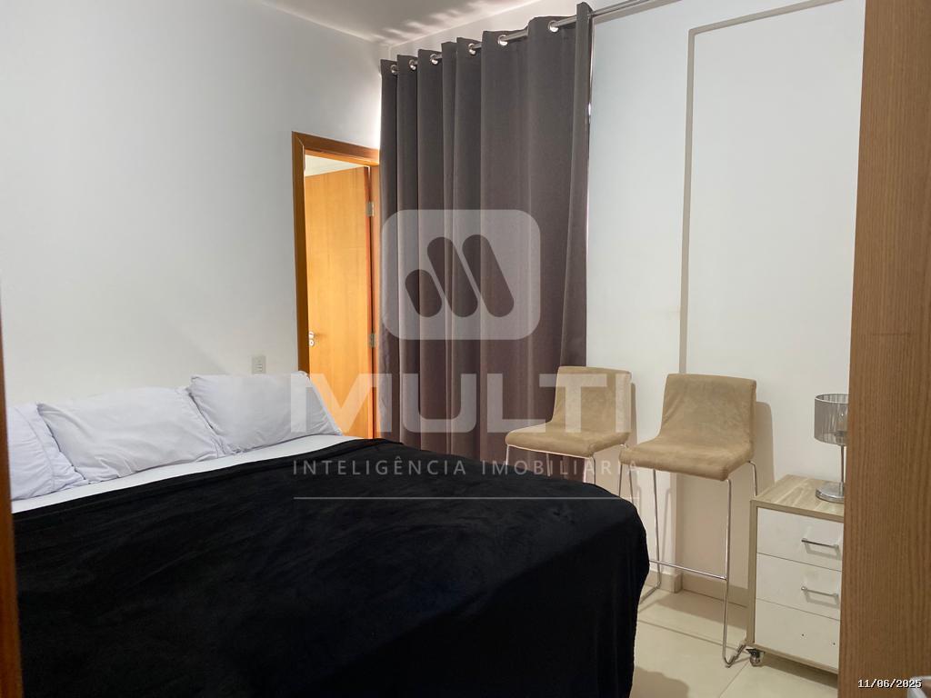 Apartamento à venda com 3 quartos, 76m² - Foto 11